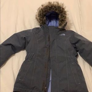 Girls Size Medium North Face Coat. Great Condition